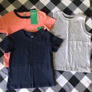 2 h&m boys T-shirts. (1.5-2yrs) plus bonus 3rd top